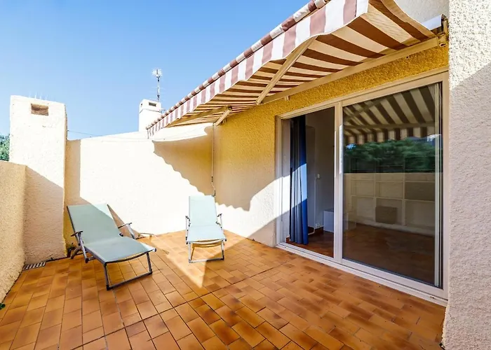 A Deux Pas De La * Bandol
